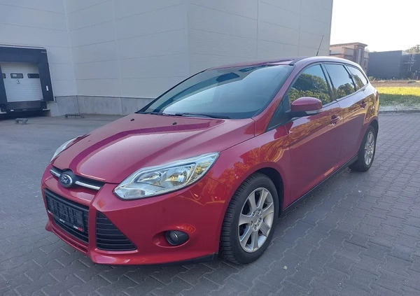 Ford Focus cena 24500 przebieg: 187700, rok produkcji 2014 z Limanowa małe 562